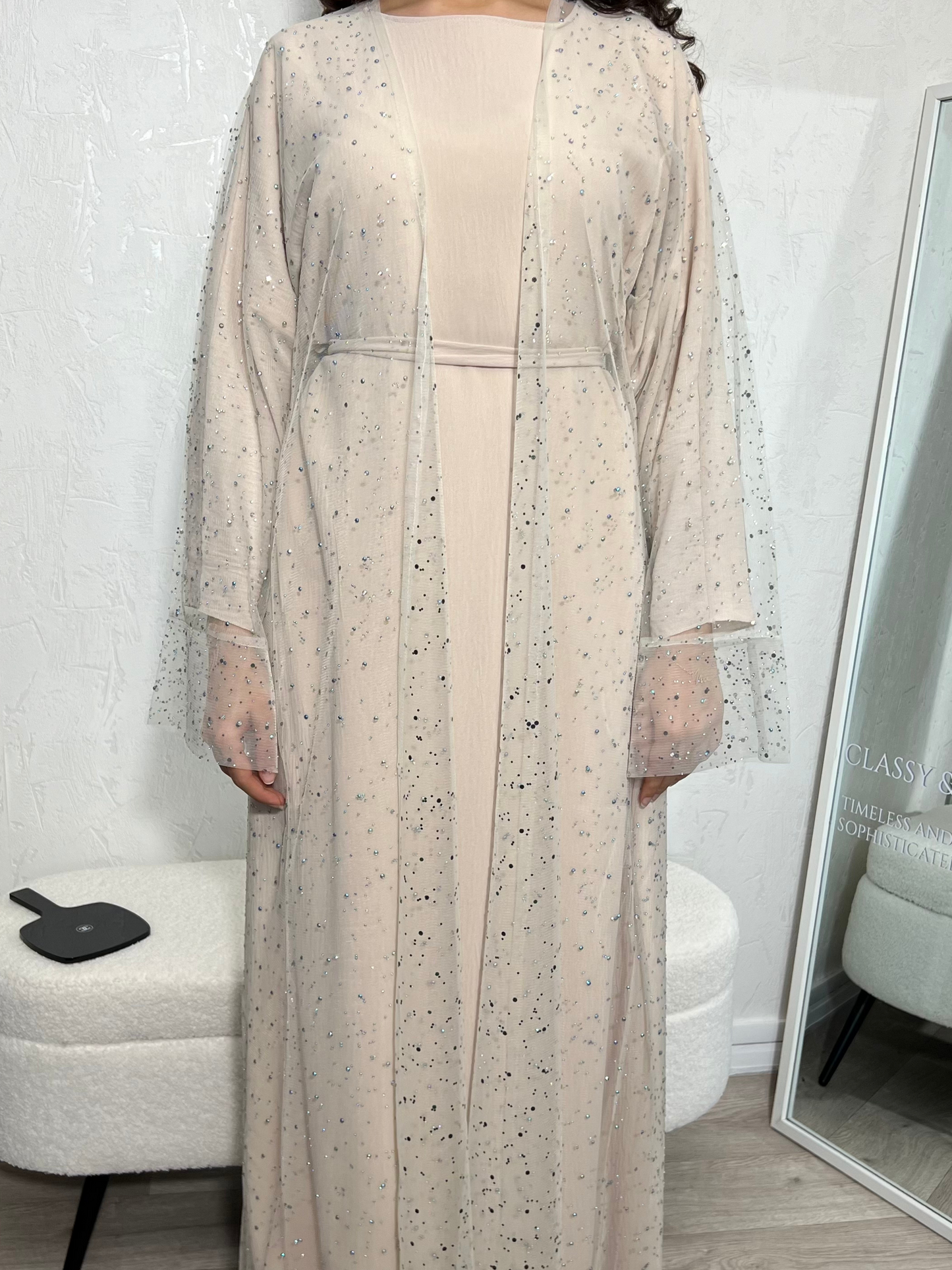 Abaya Dubaï beige / rose / nude à strass