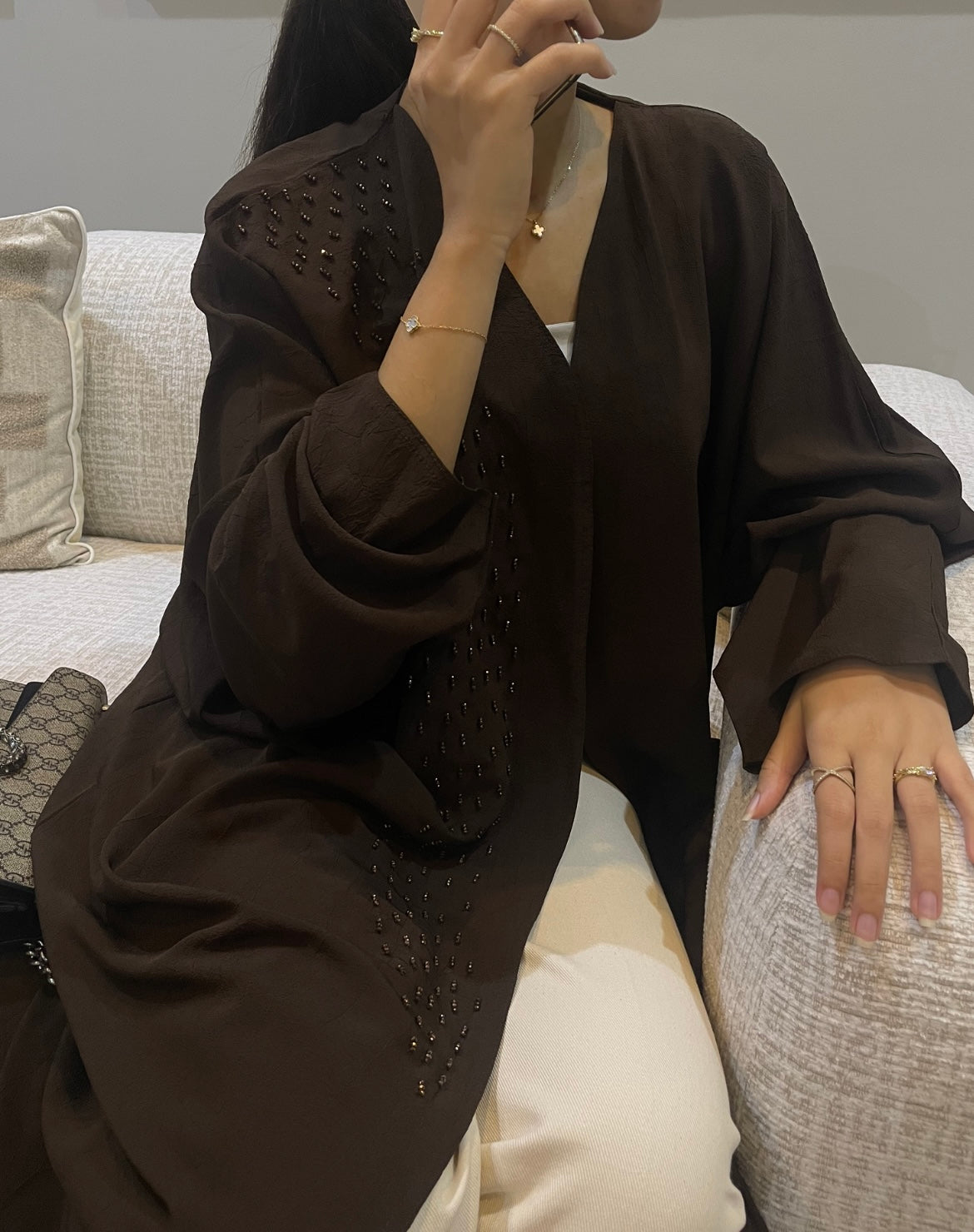 Abaya Dubaï marron à perles